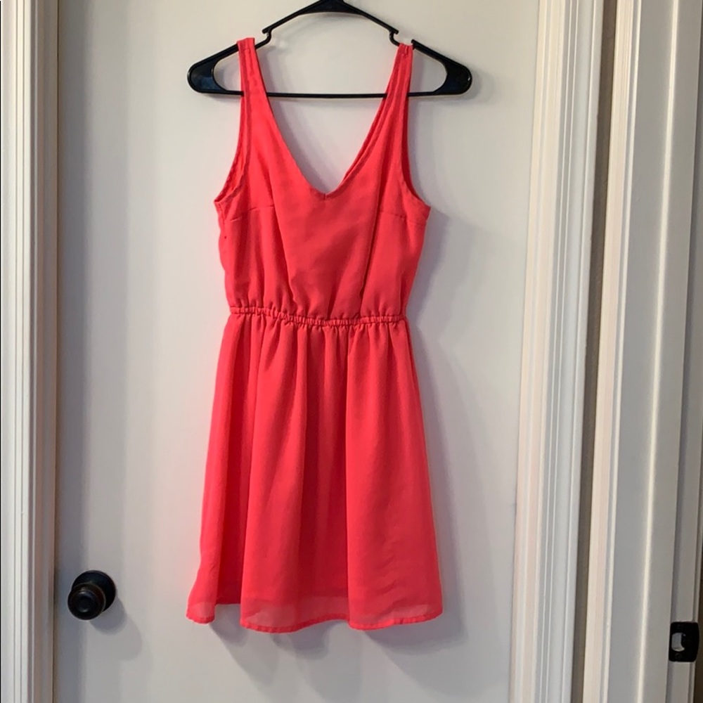 HOT pink dress